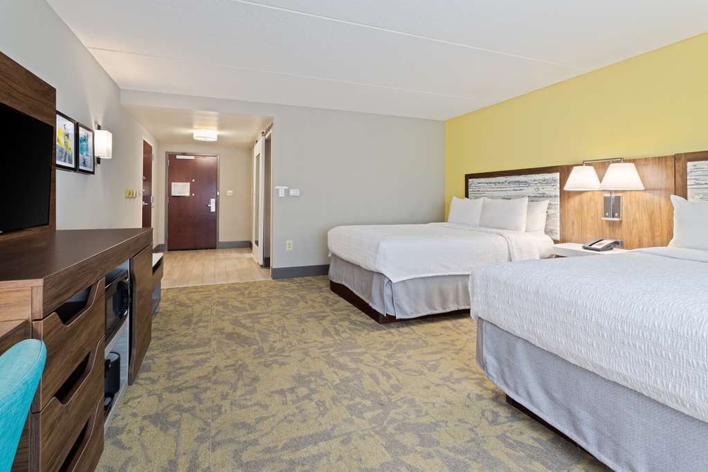 Hampton Inn Jacksonville-I-295 East/Baymeadows photo 2