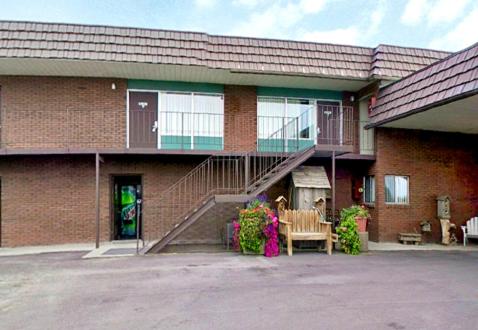 Americas Best Value Inn Roosevelt Ballard