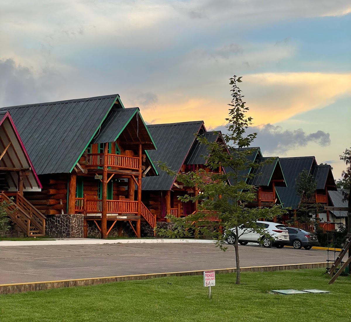 Bellotas Resort
