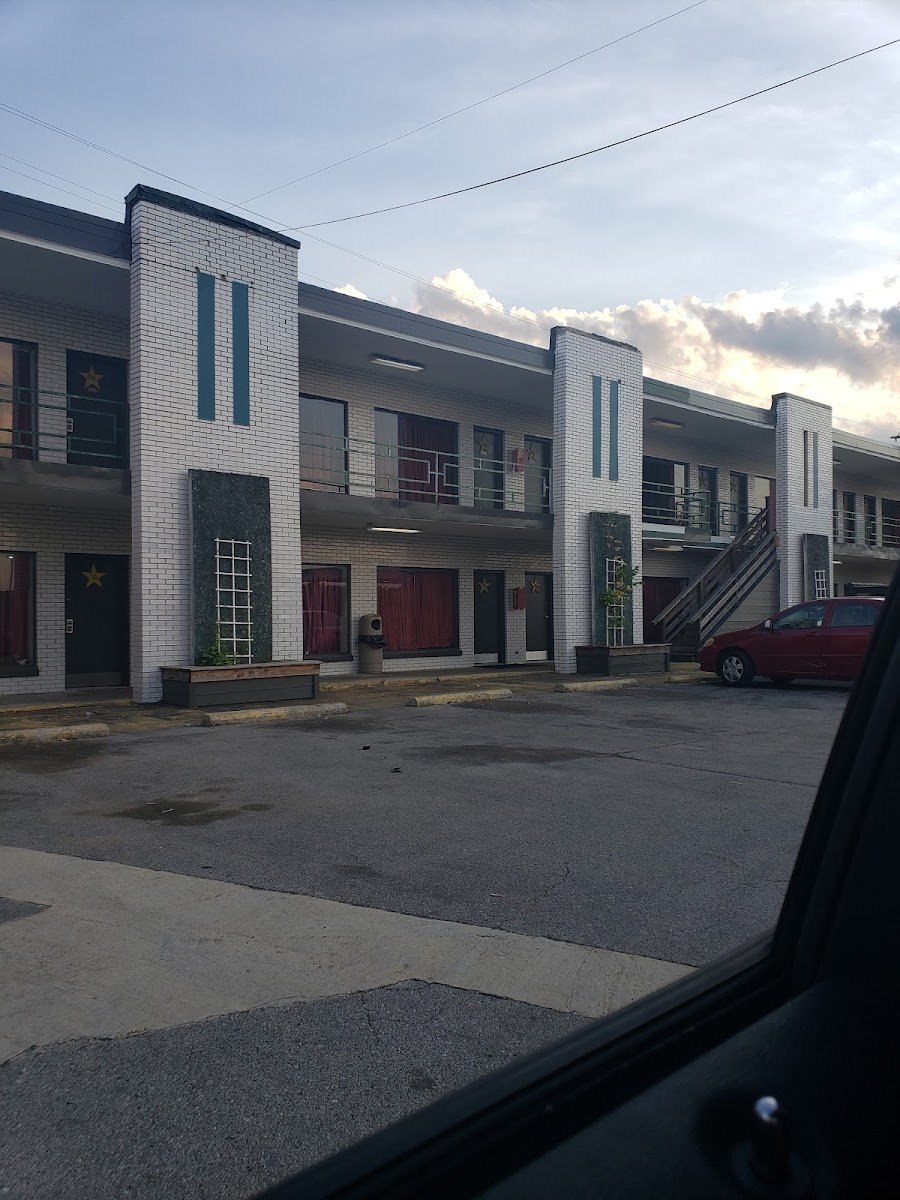 Star Motor Inn photo 3