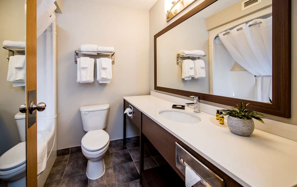 Best Western Plus Moncton photo 3
