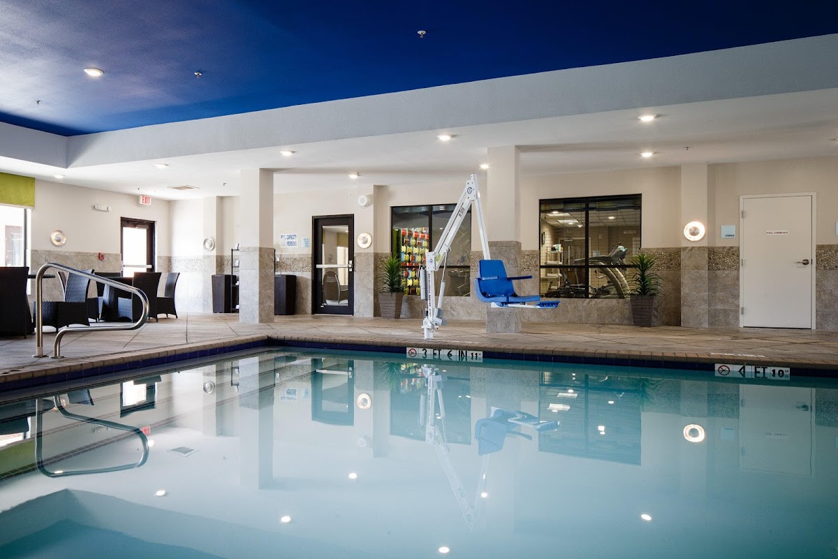 Holiday Inn Express & Suites El Reno by IHG photo 3