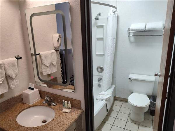 Quality Inn Wenatchee/Leavenworth photo 3