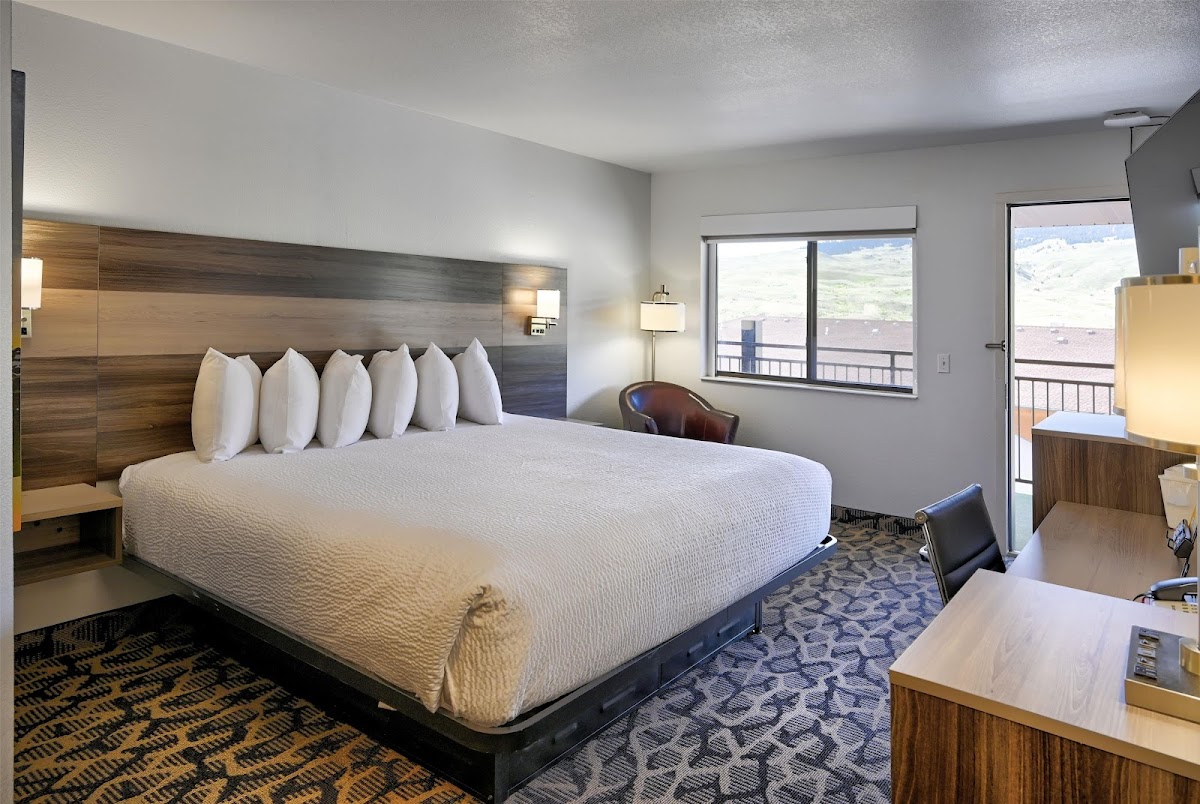 Travelodge by Wyndham Gardiner Yellowstone Park North photo 2