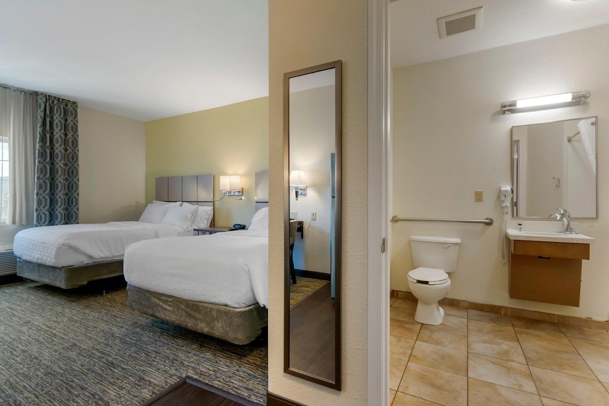 Candlewood Suites Reading by IHG photo 2
