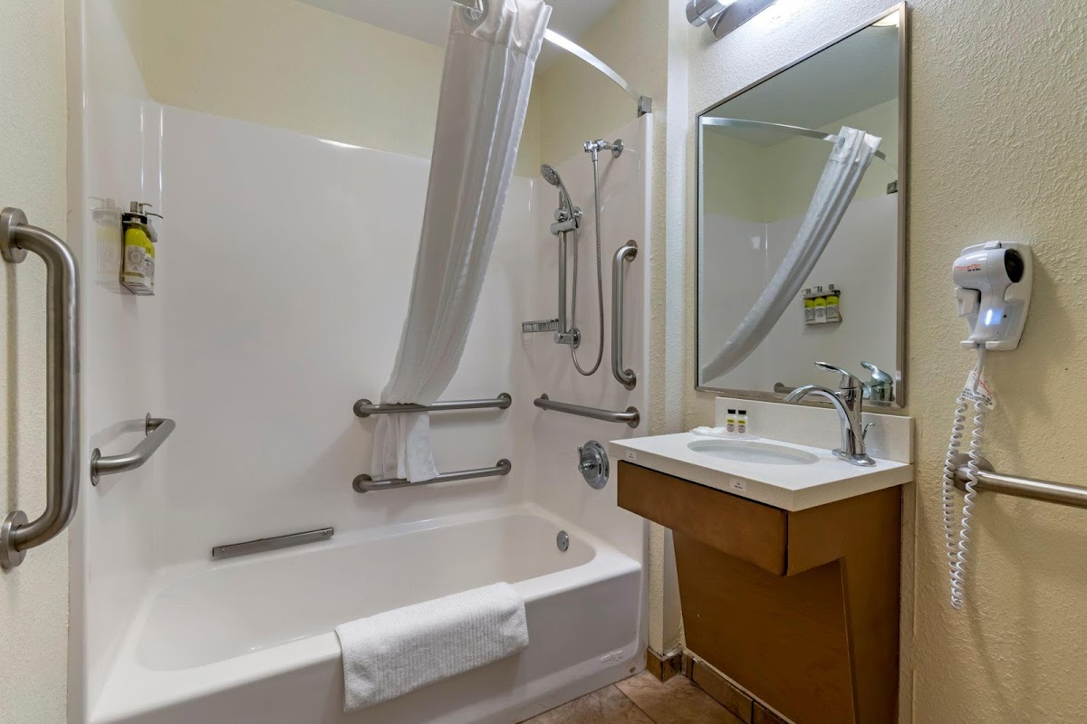 Candlewood Suites Reading by IHG photo 3