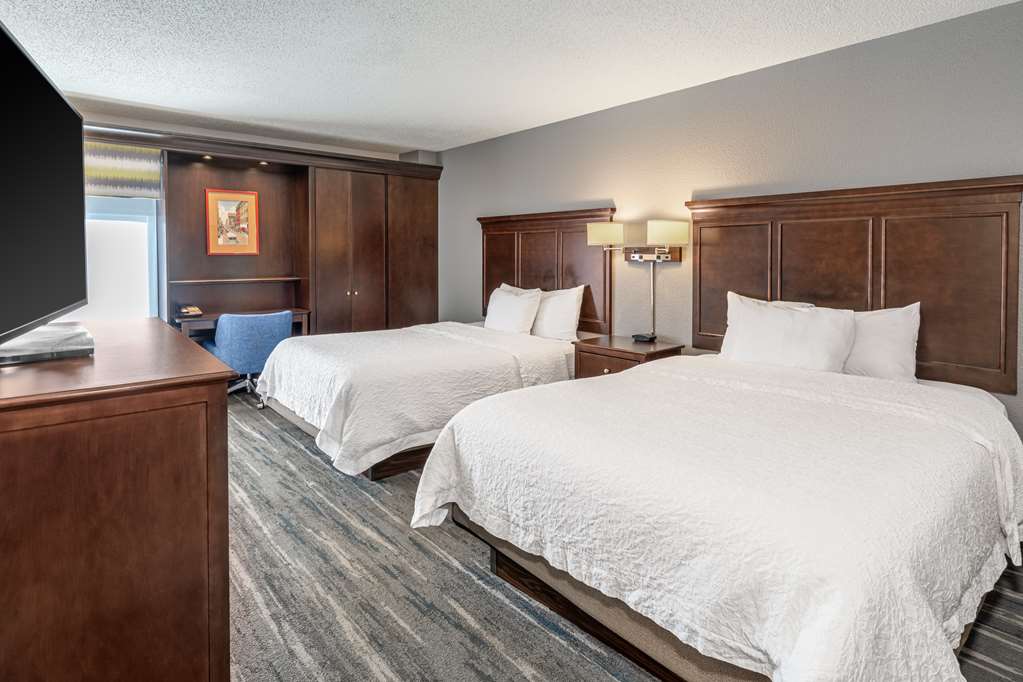 Hampton Inn Nashville/Vanderbilt photo 2