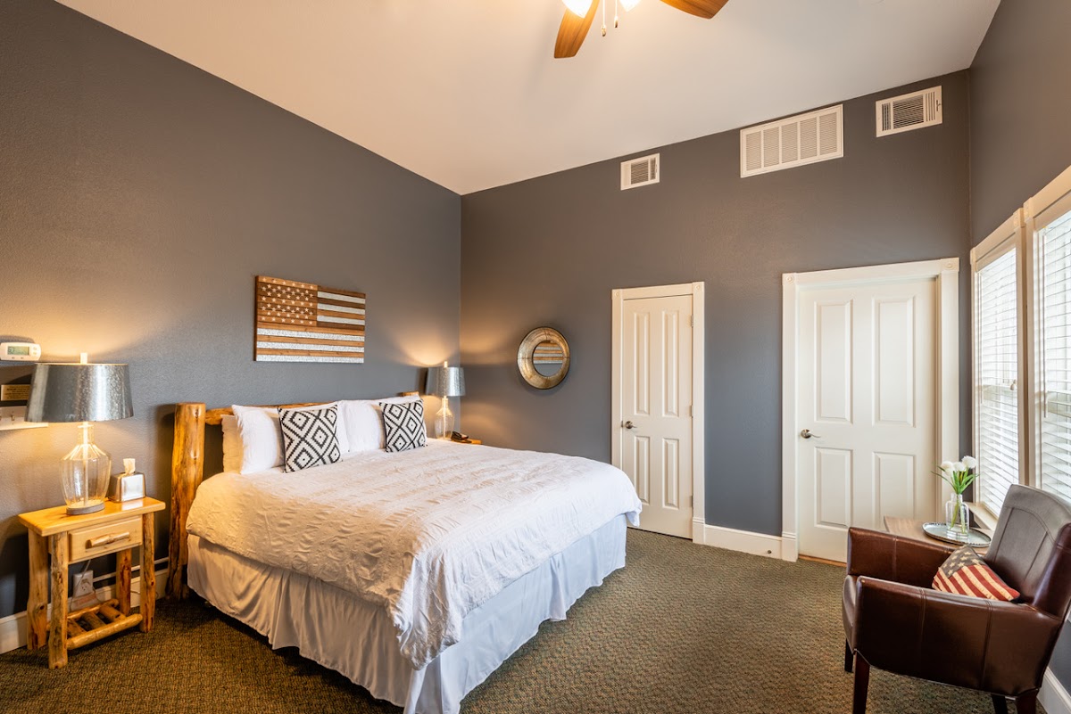 Gruene River Hotel & Retreat photo 2