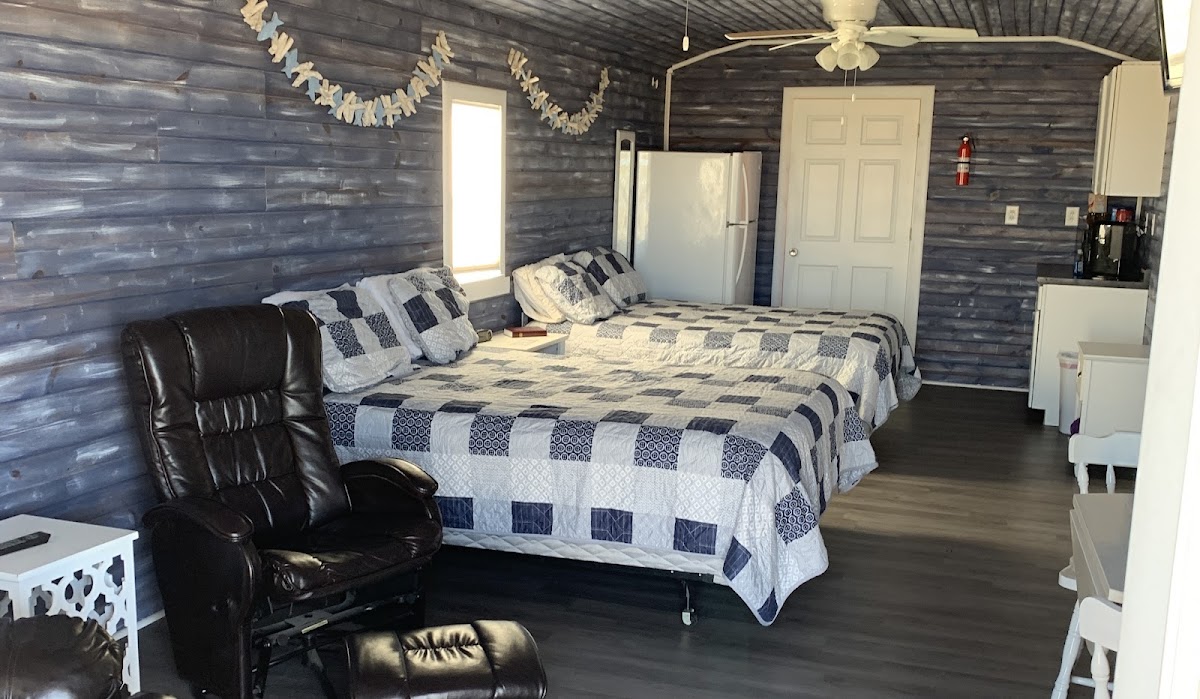 Set In Stone Cabins and RV Park photo 2
