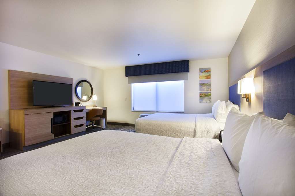 Hampton Inn & Suites Mountain Home photo 2