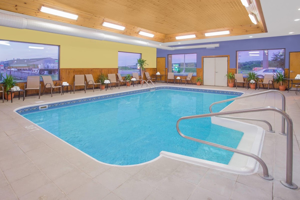 Days Inn by Wyndham Portage photo 3