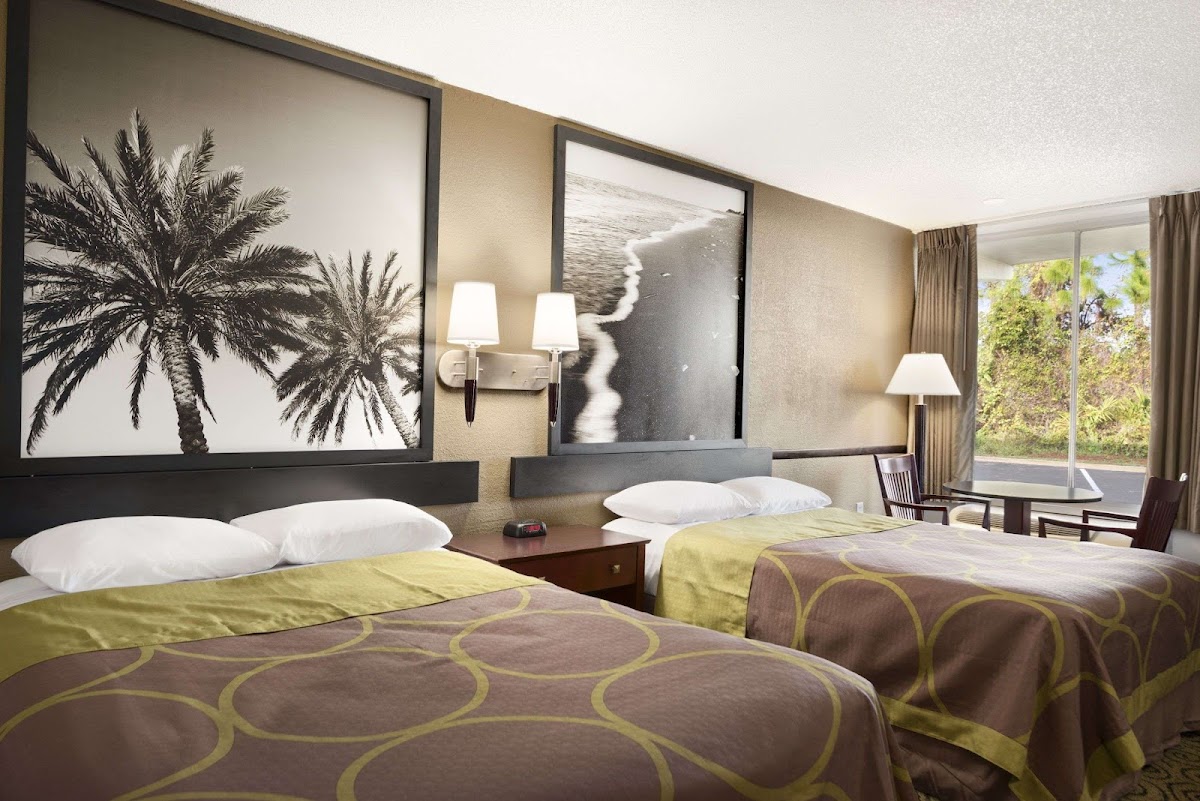 Super 8 by Wyndham Ormond Beach photo 2