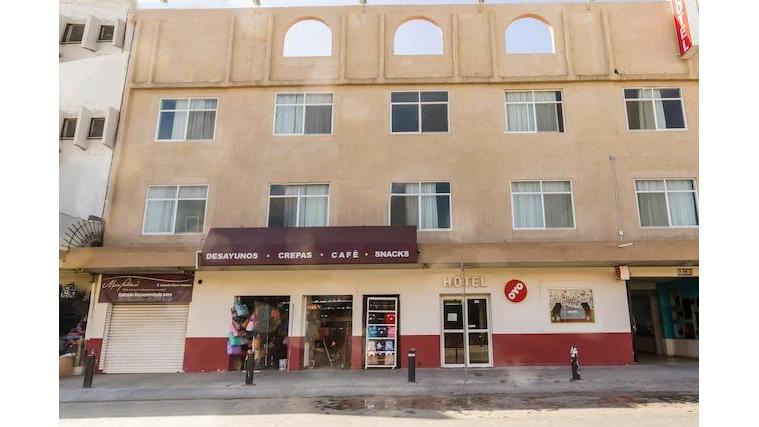 OYO Hotel Avis