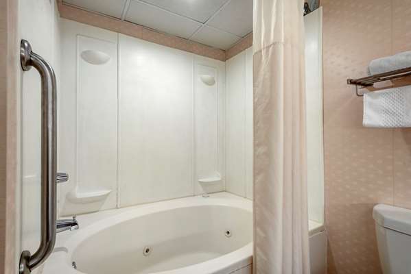 Quality Inn Montgomeryville-Philadelphia photo 3