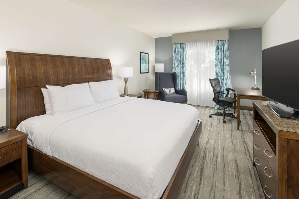 Hilton Garden Inn Boca Raton photo 2