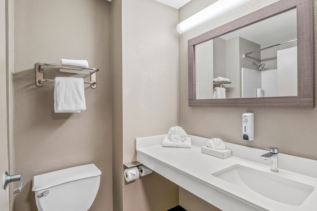 Red Roof Inn Southfield photo 3