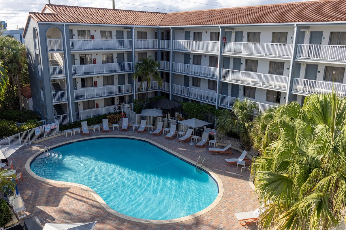 Holiday Inn & Suites Boca Raton - North by IHG