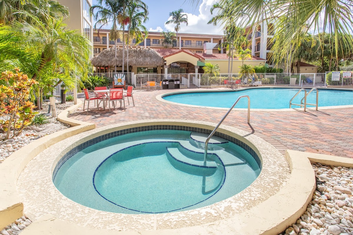 Holiday Inn & Suites Boca Raton - North by IHG photo 3