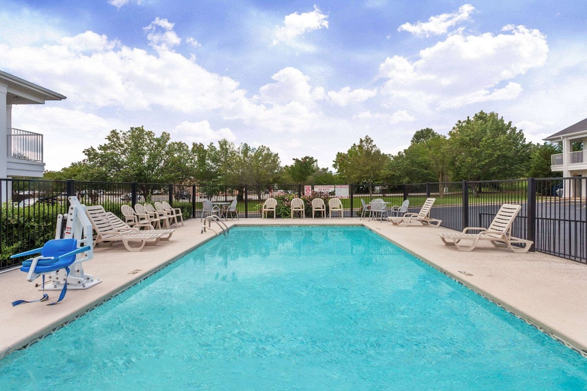 Baymont by Wyndham Florence/Muscle Shoals photo 3