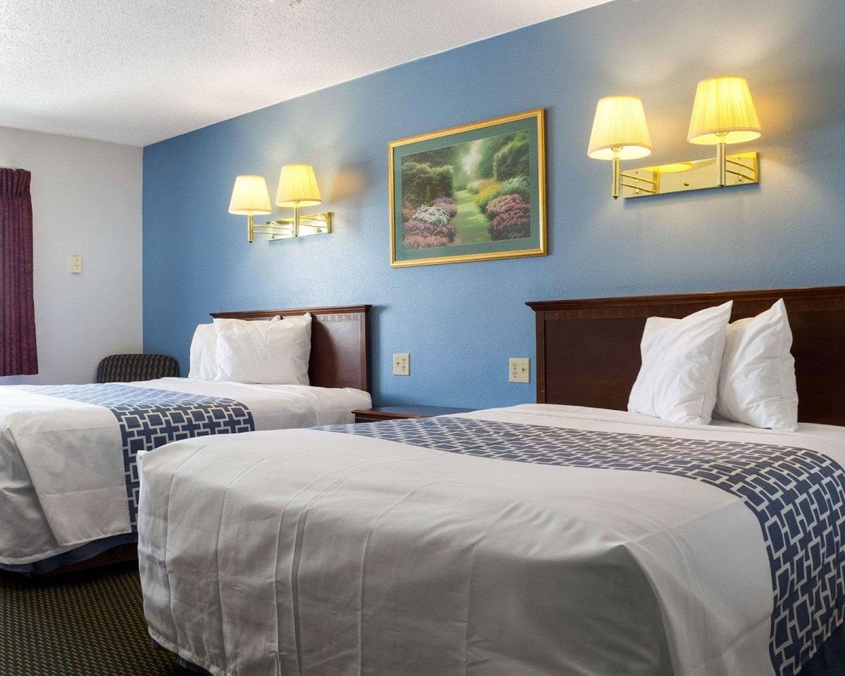 Rodeway Inn West Fargo Main Ave. photo 2