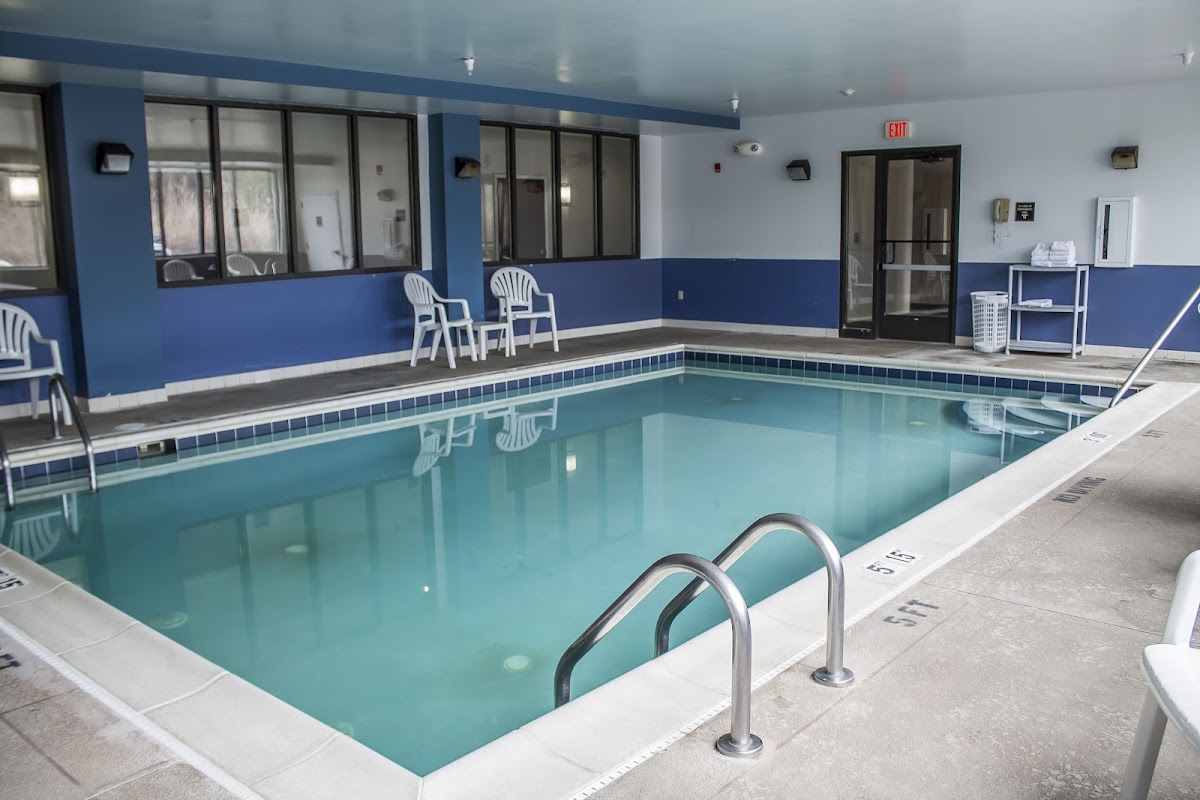 Comfort Suites Twinsburg photo 3