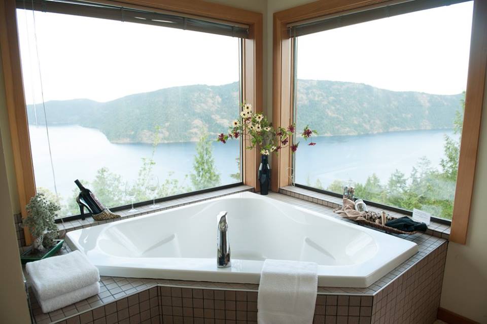 Moon Water Lodge photo 3