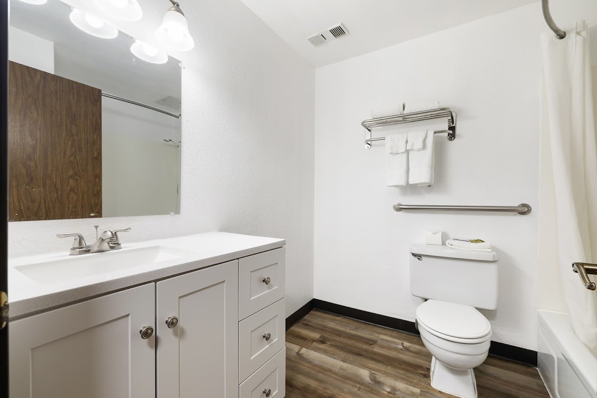 Kennewick Inn & Suites photo 3