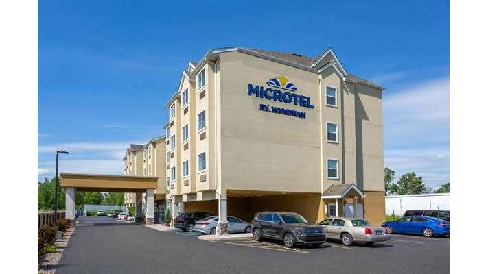 Microtel Inn & Suites by Wyndham Niagara Falls