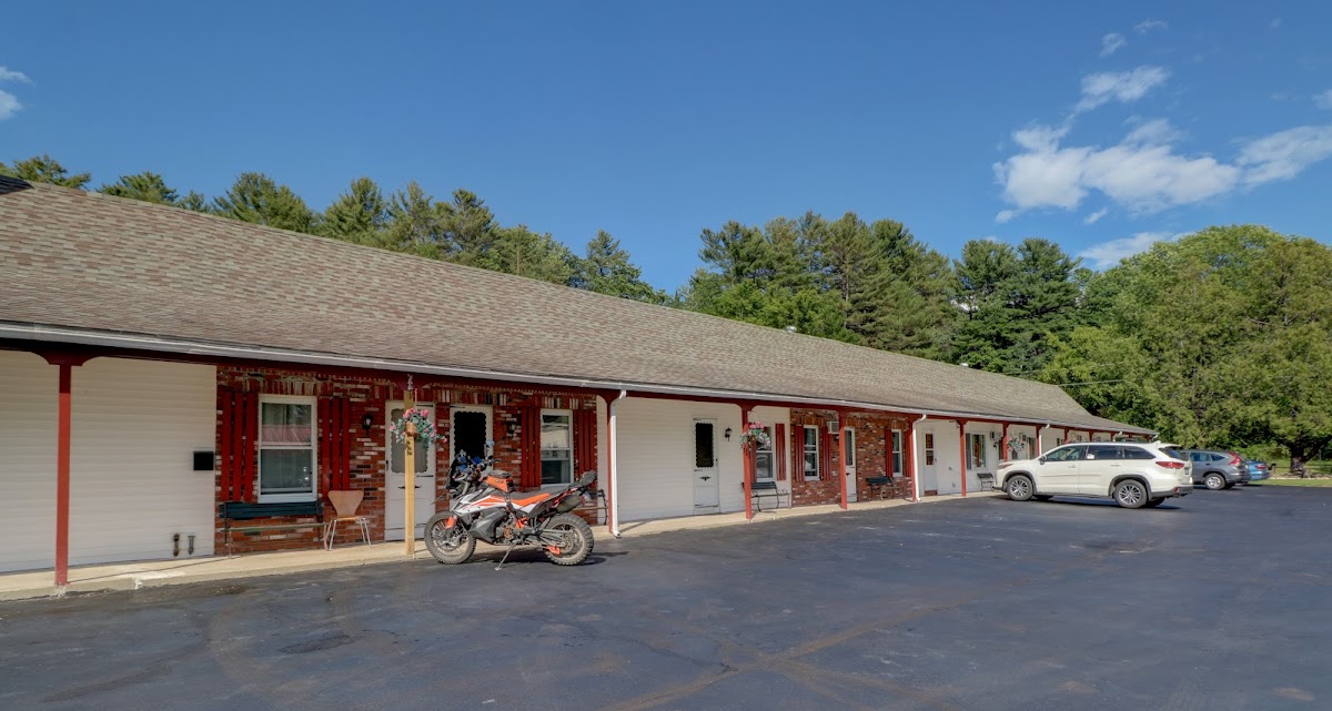Maple Leaf Motel