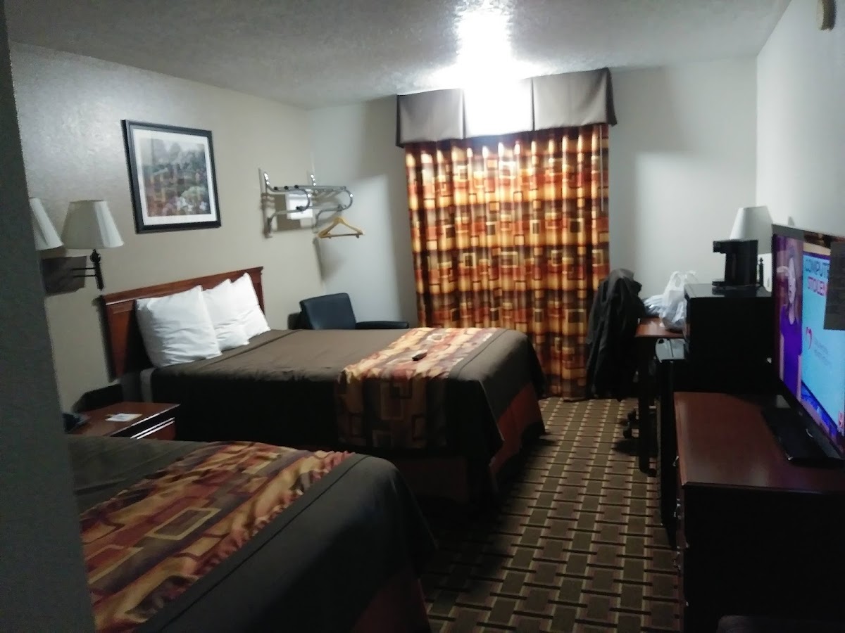 Surestay Wyndham Duncan photo 2