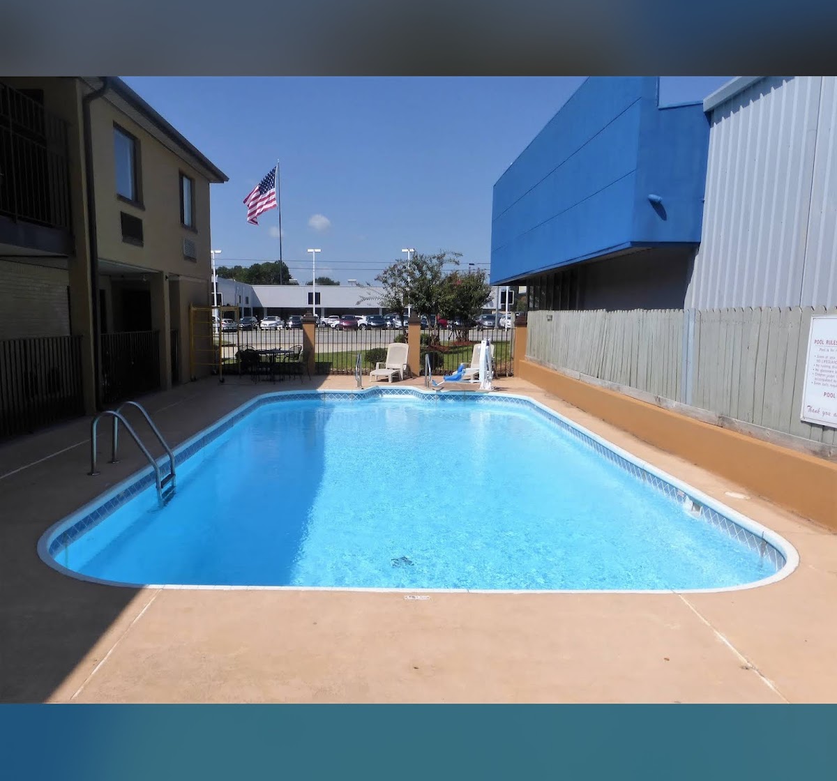 Red Roof Inn Muscle Shoals photo 3