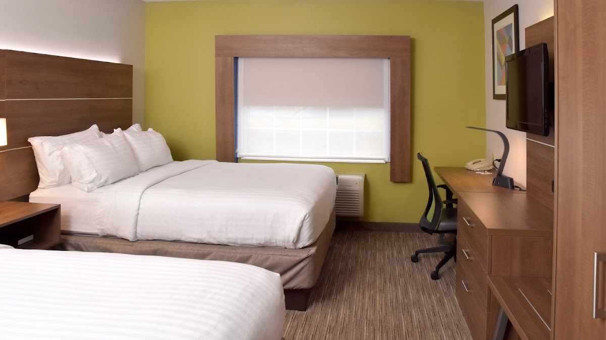 Holiday Inn Express Mt. Pleasant - Scottdale by IHG photo 2