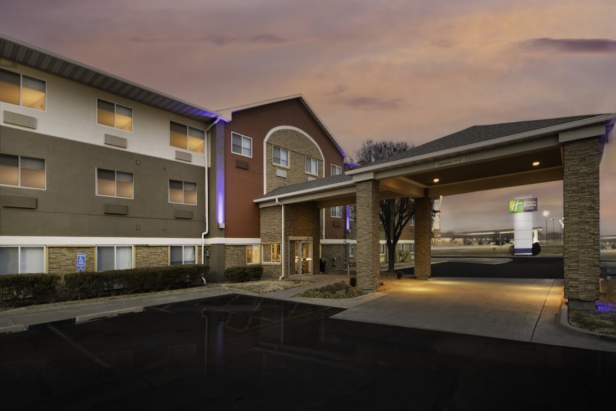 Holiday Inn Express & Suites Canyon by IHG
