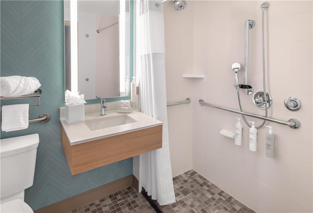 Hilton Garden Inn Queens/JFK Airport photo 3