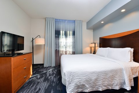 Fairfield by Marriott Inn & Suites Santa Cruz - Capitola photo 2