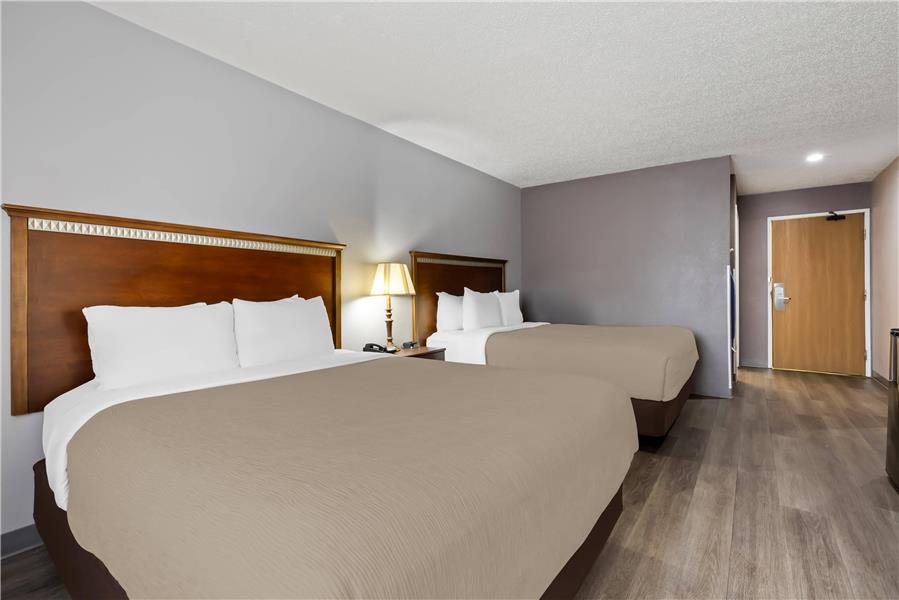 Quality Inn near Monument Health Rapid City Hospital photo 2