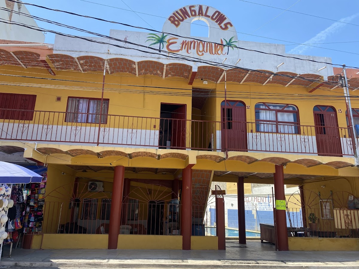 Bungalows Emmanuel
