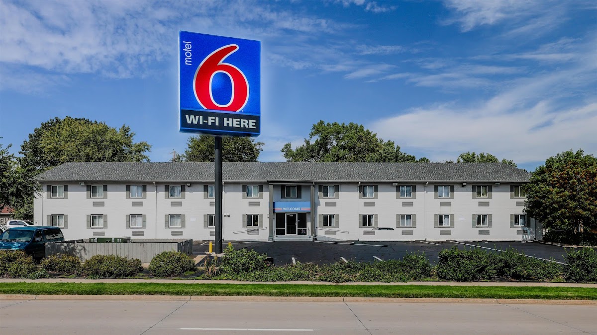 Motel 6 Wichita, KS