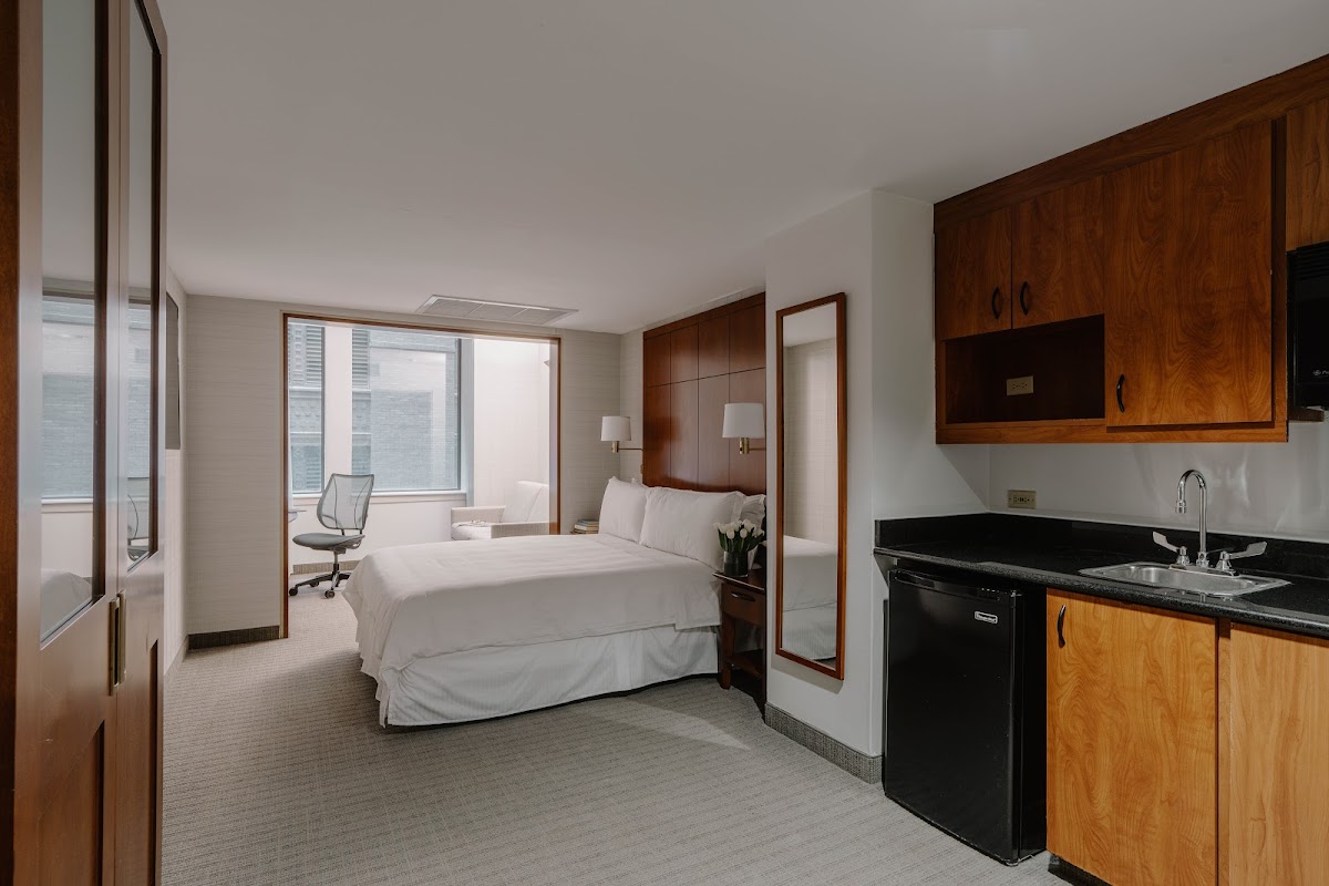 Club Quarters Hotel Central Loop, Chicago photo 3