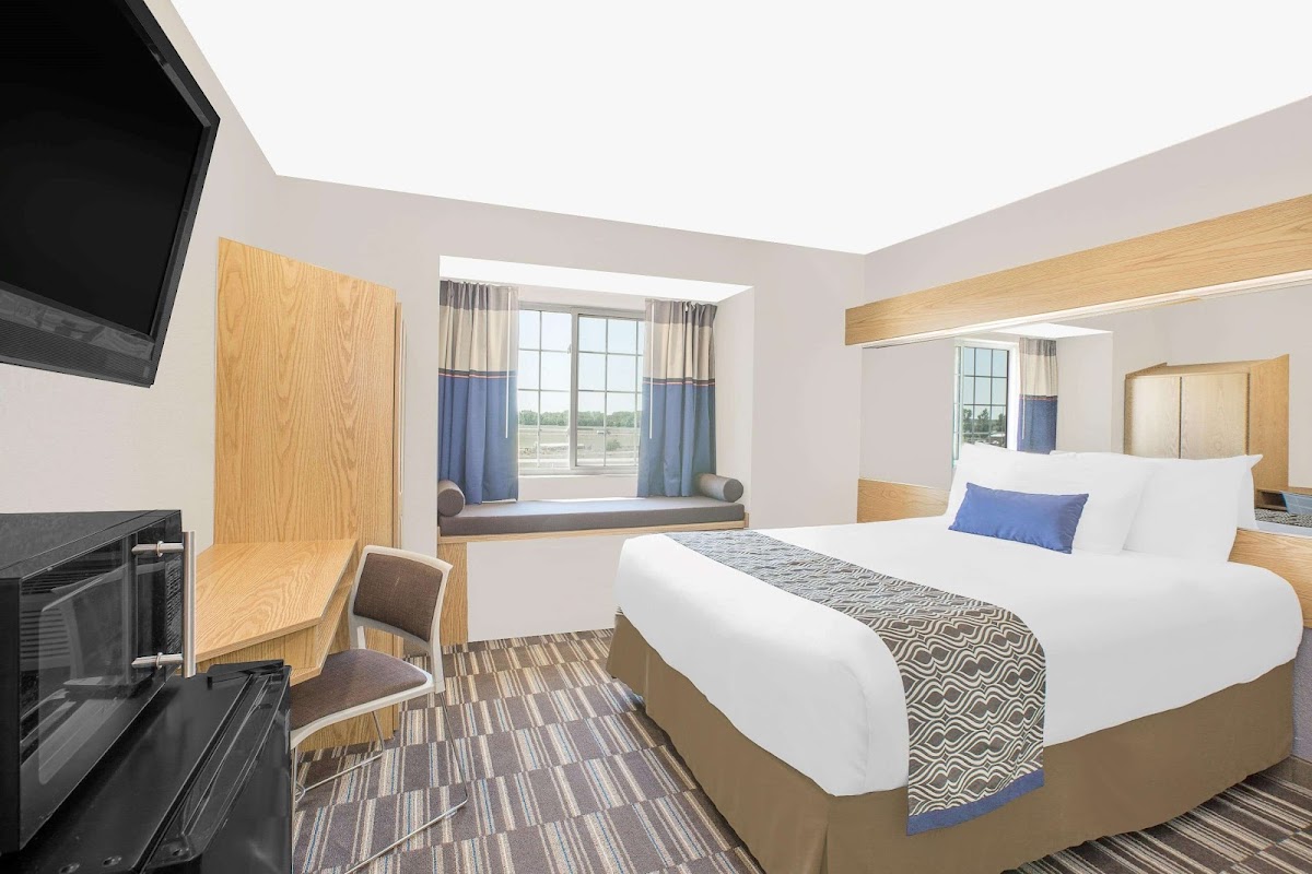 Microtel Inn & Suites by Wyndham Ames photo 2