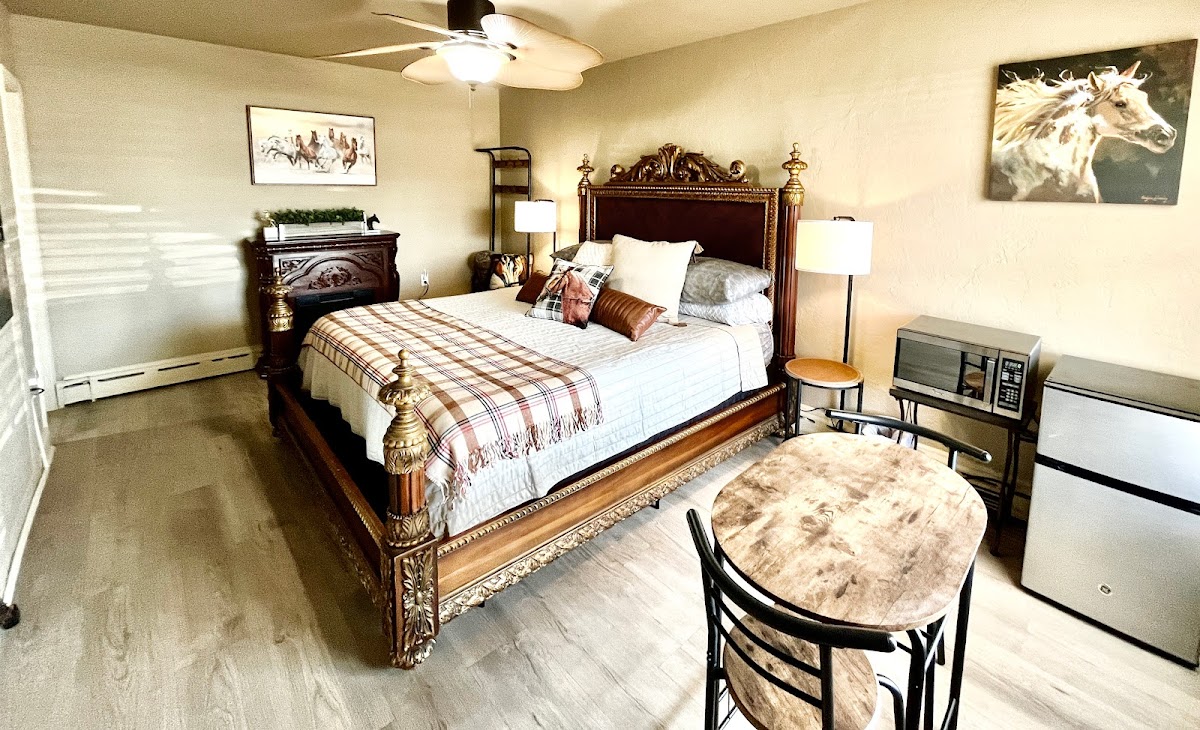 Shamrock Cove Inn photo 2