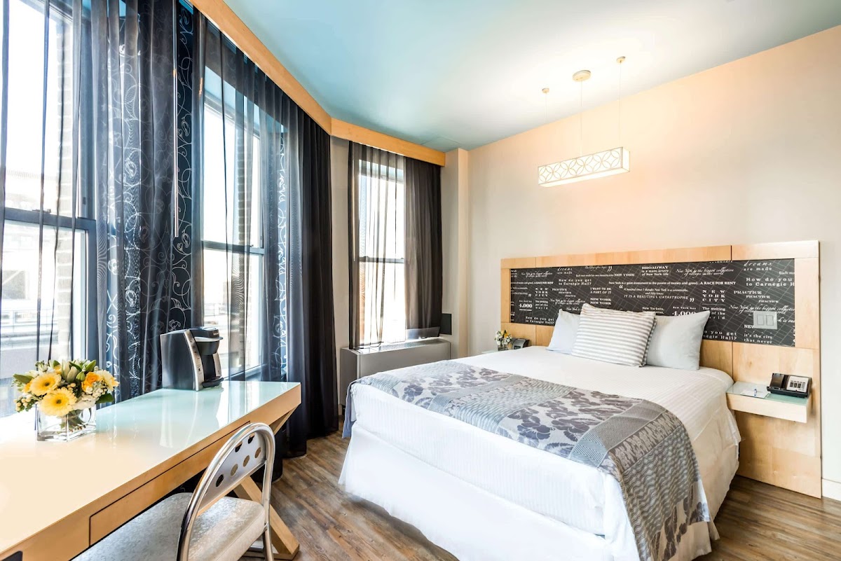 TRYP by Wyndham New York City Times Square South photo 2