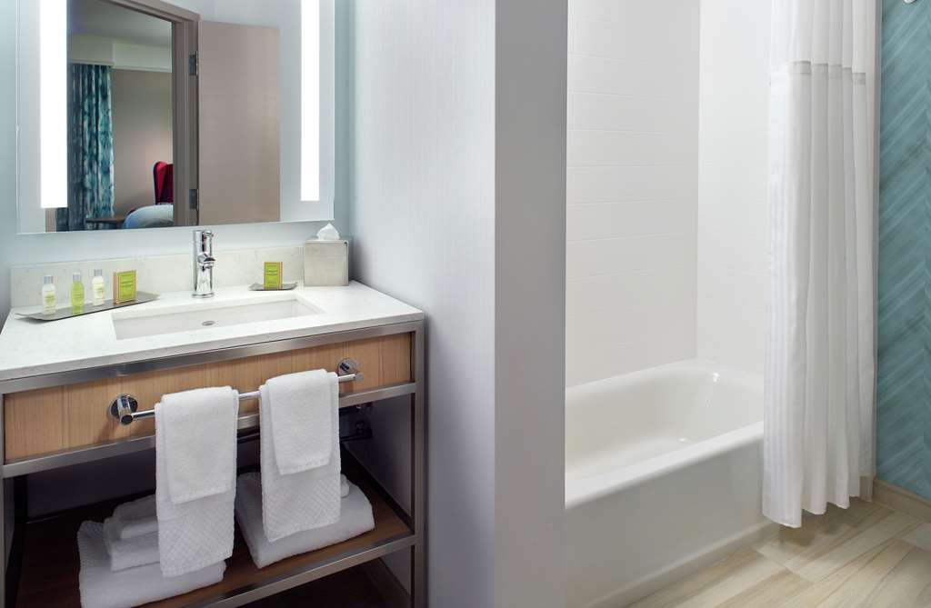 Hilton Garden Inn Atlanta - Buckhead photo 3