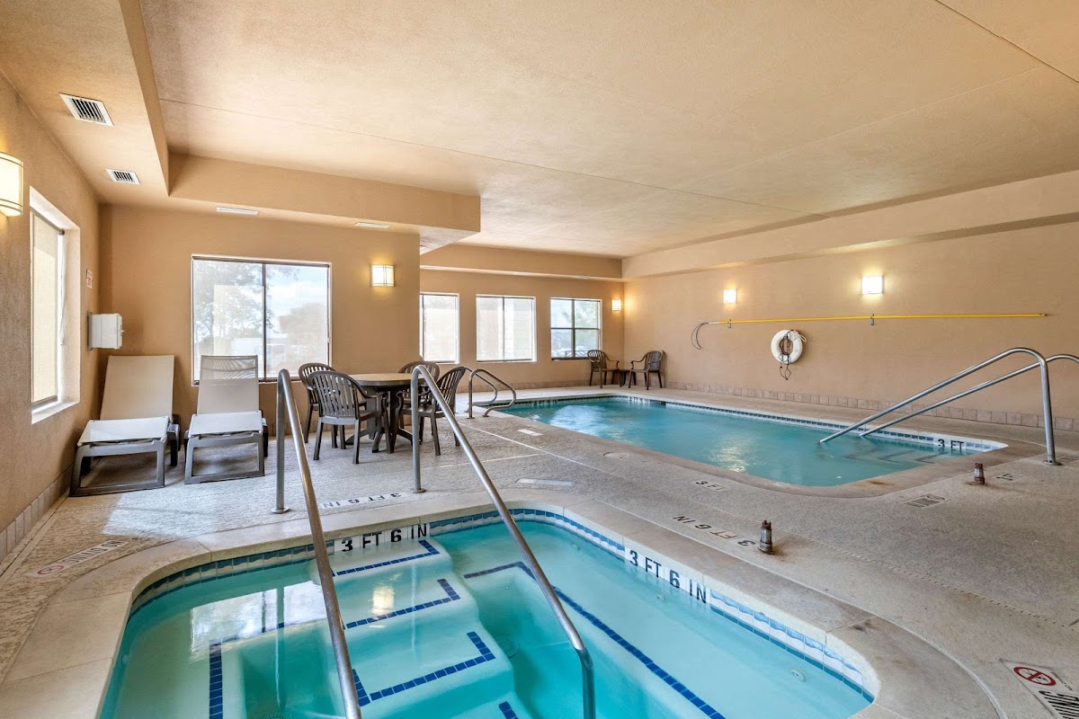 Comfort Suites Pflugerville - Austin North photo 3