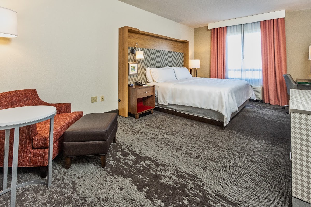 Holiday Inn & Suites Memphis - Wolfchase Galleria by IHG photo 2