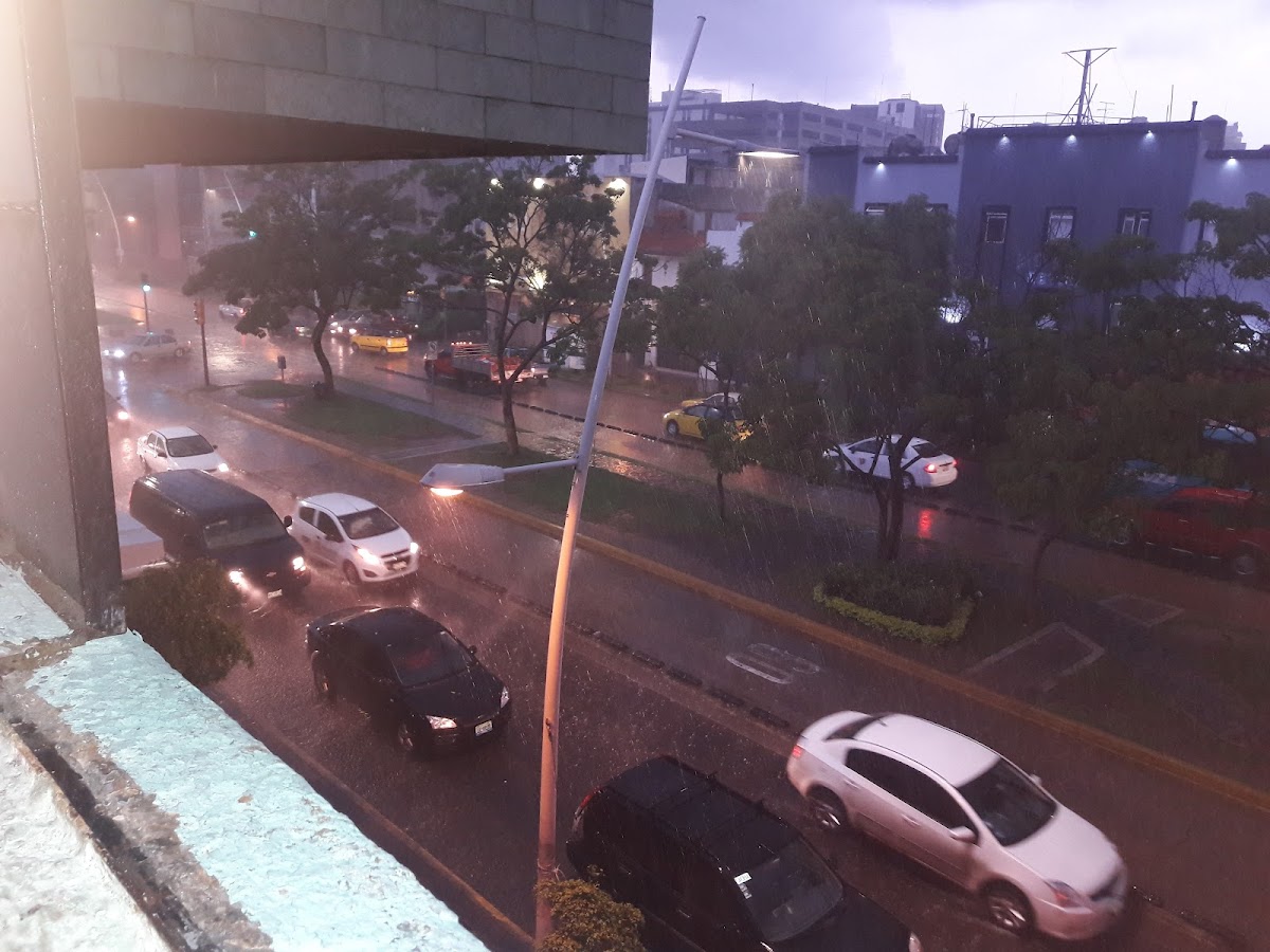 Hotel ONTARIO photo 2