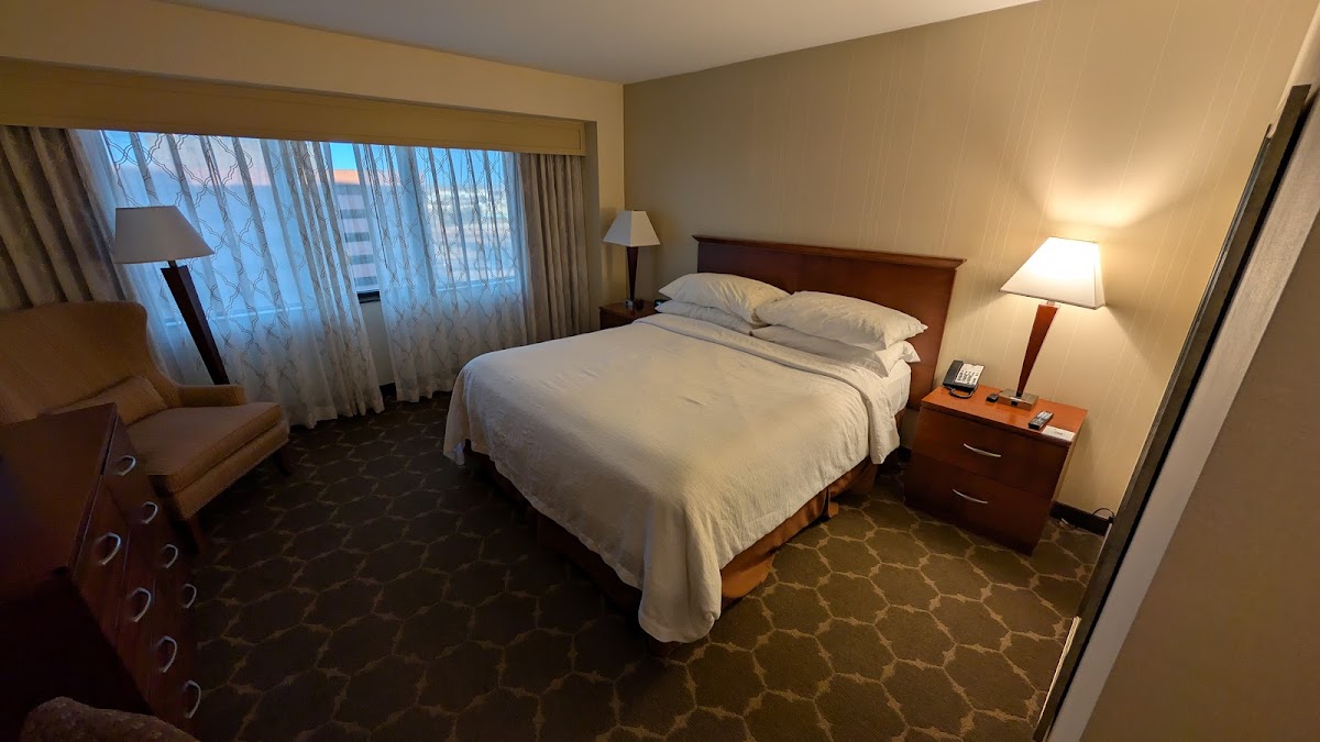 Embassy Suites by Hilton Denver Tech Center photo 2
