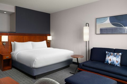 Courtyard by Marriott Dayton-University of Dayton photo 2