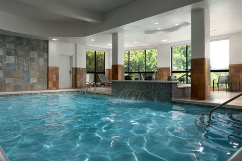 Courtyard by Marriott Dayton-University of Dayton photo 3