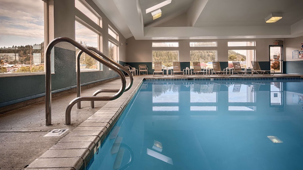 Best Western Salbasgeon Inn & Suites of Reedsport photo 3